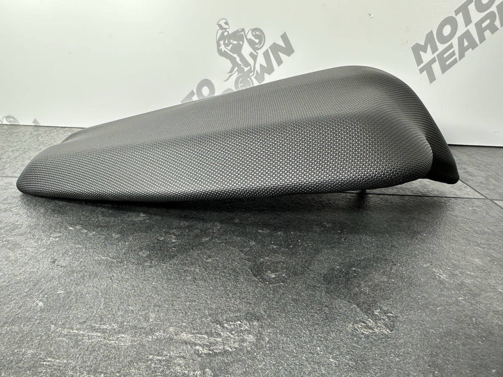 Aprilia RS660 2021 Pillion Seat Rear Seat BLACK Only 6220 Miles 2022-2025 OEM