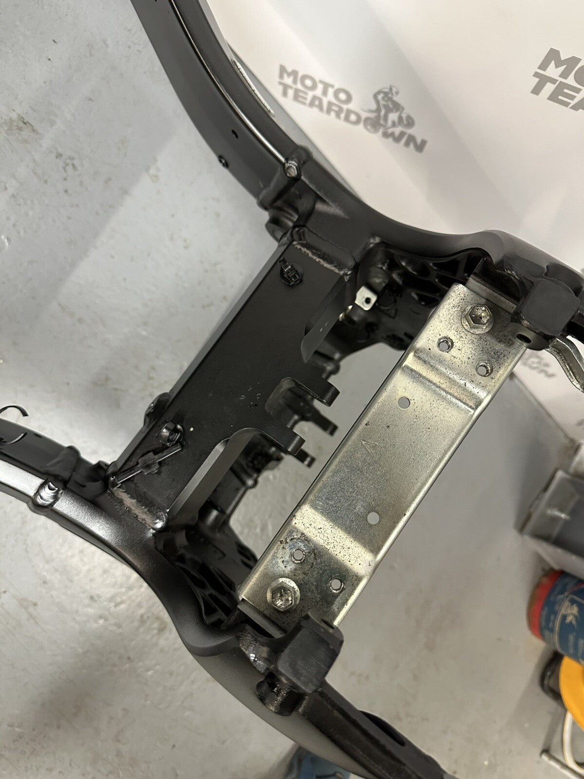 Suzuki GSXR 1300 2016 HAYABUSA Main Frame Chassis *CATEGORY N* 18408 Miles GEN 2