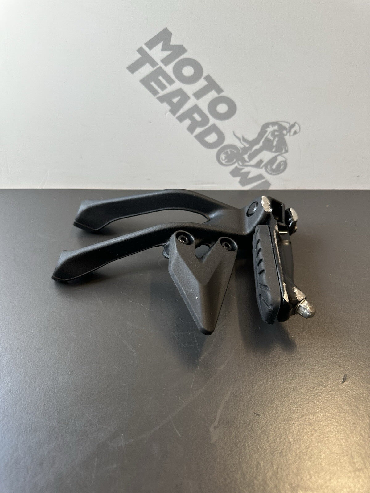 KTM 125 DUKE RIGHT PILLION FOOT REST RT Pillion Foot Rest Right Foot hanger OEM