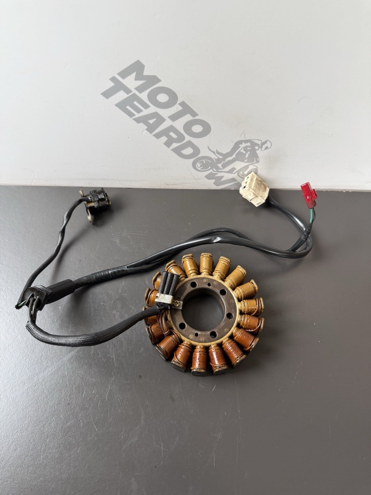 TRIUMPH STREET TRIPLE 675R GENERATOR / STATOR ALTERNATOR 2013-2016 OEM