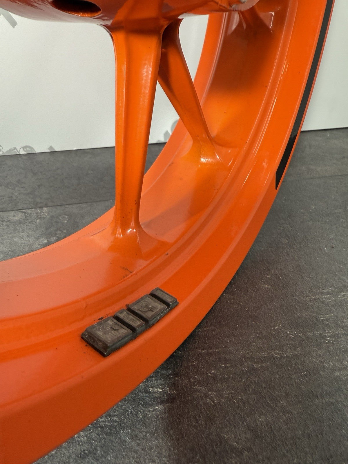 312cb726-cd84-41cf-8f64-cb52b1a025f5