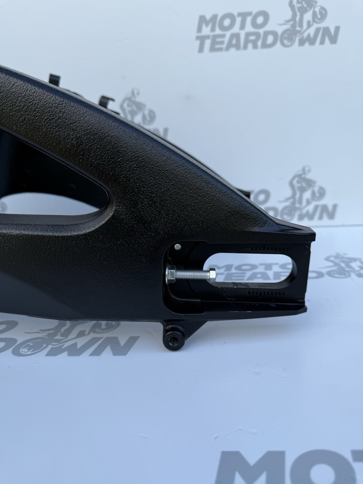 9d2c68c0-c844-4d3d-9d42-2743700c2962