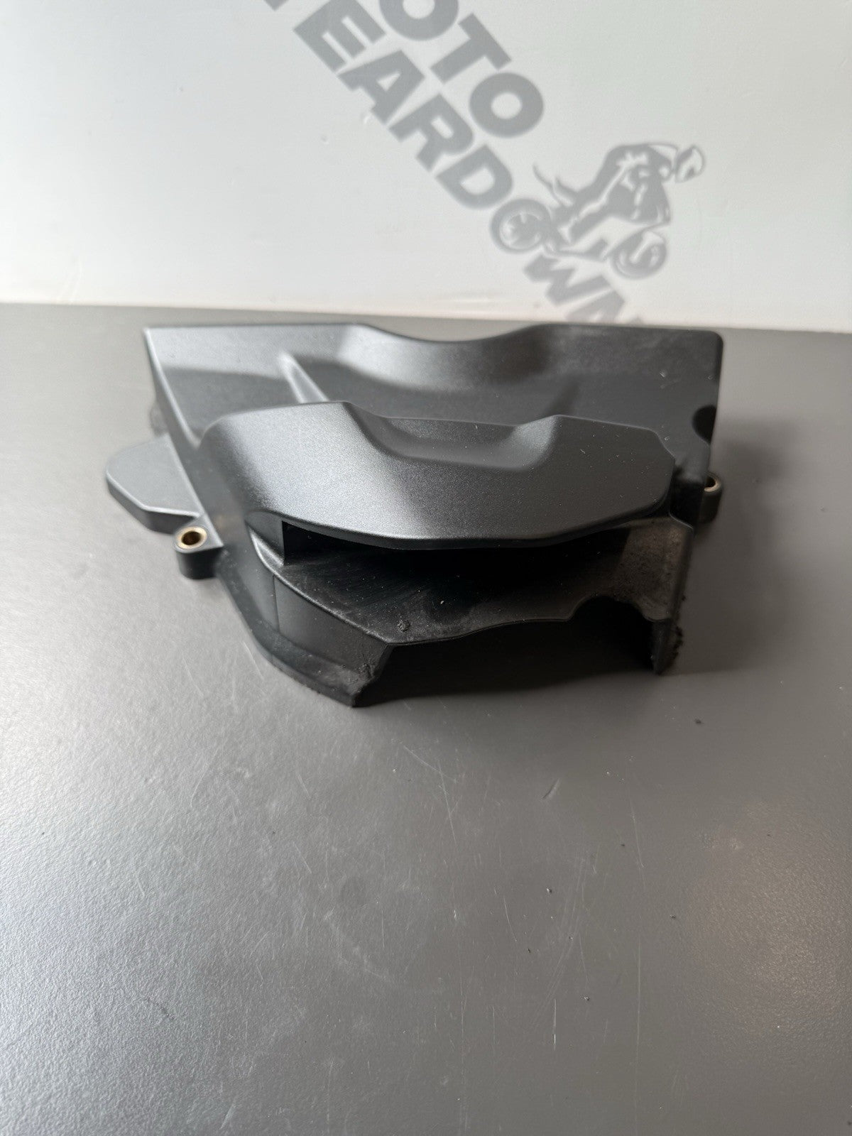 TRIUMPH TRIDENT 660 SPROCKET COVER YEAR 2021-2024 Trident 660 Sprocket Cover