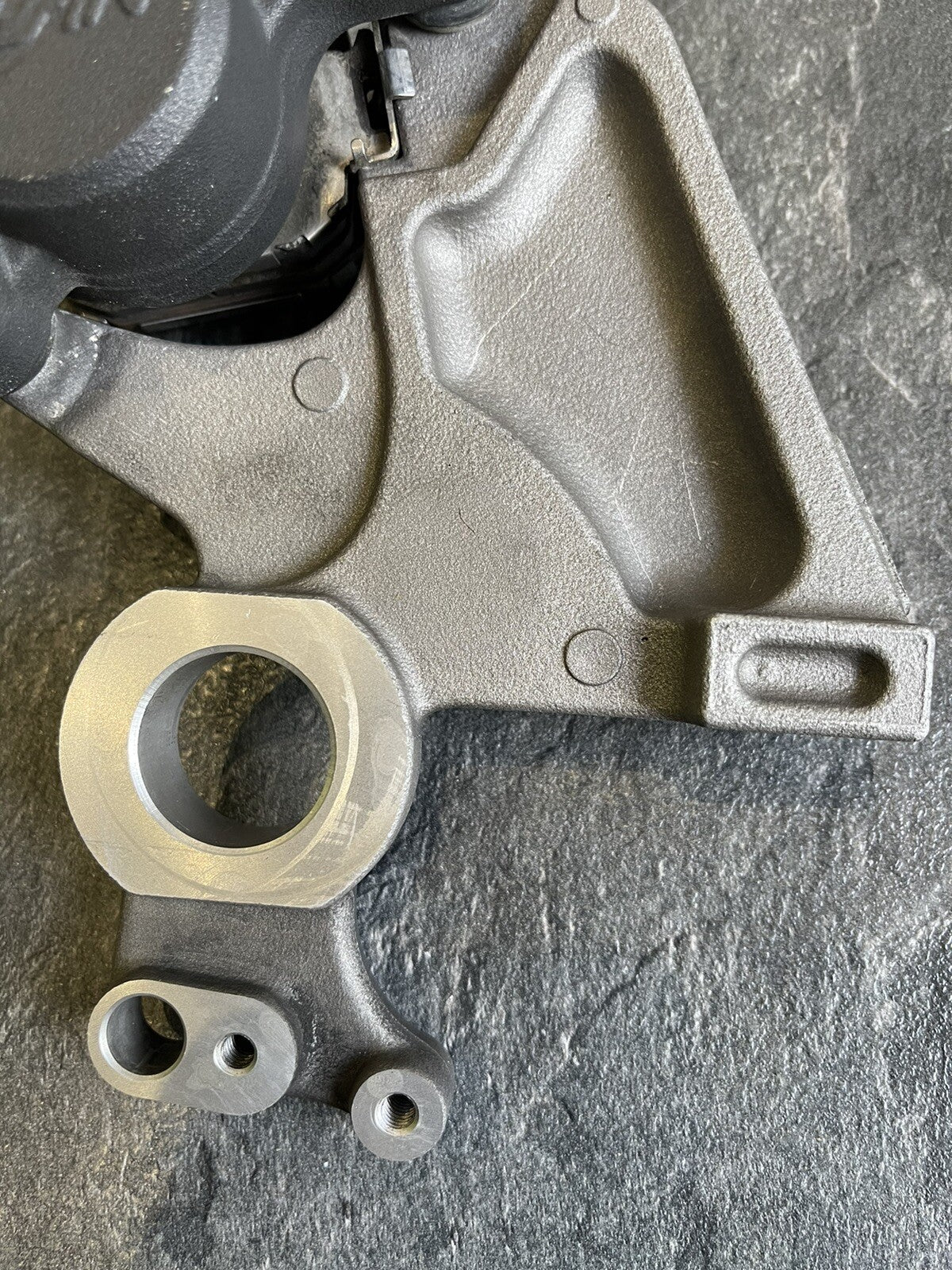 Yamaha MT10 SP 2019 Rear Brake Caliper NISSIN & Pads 10953 Mile R1 2CR 2017-2021