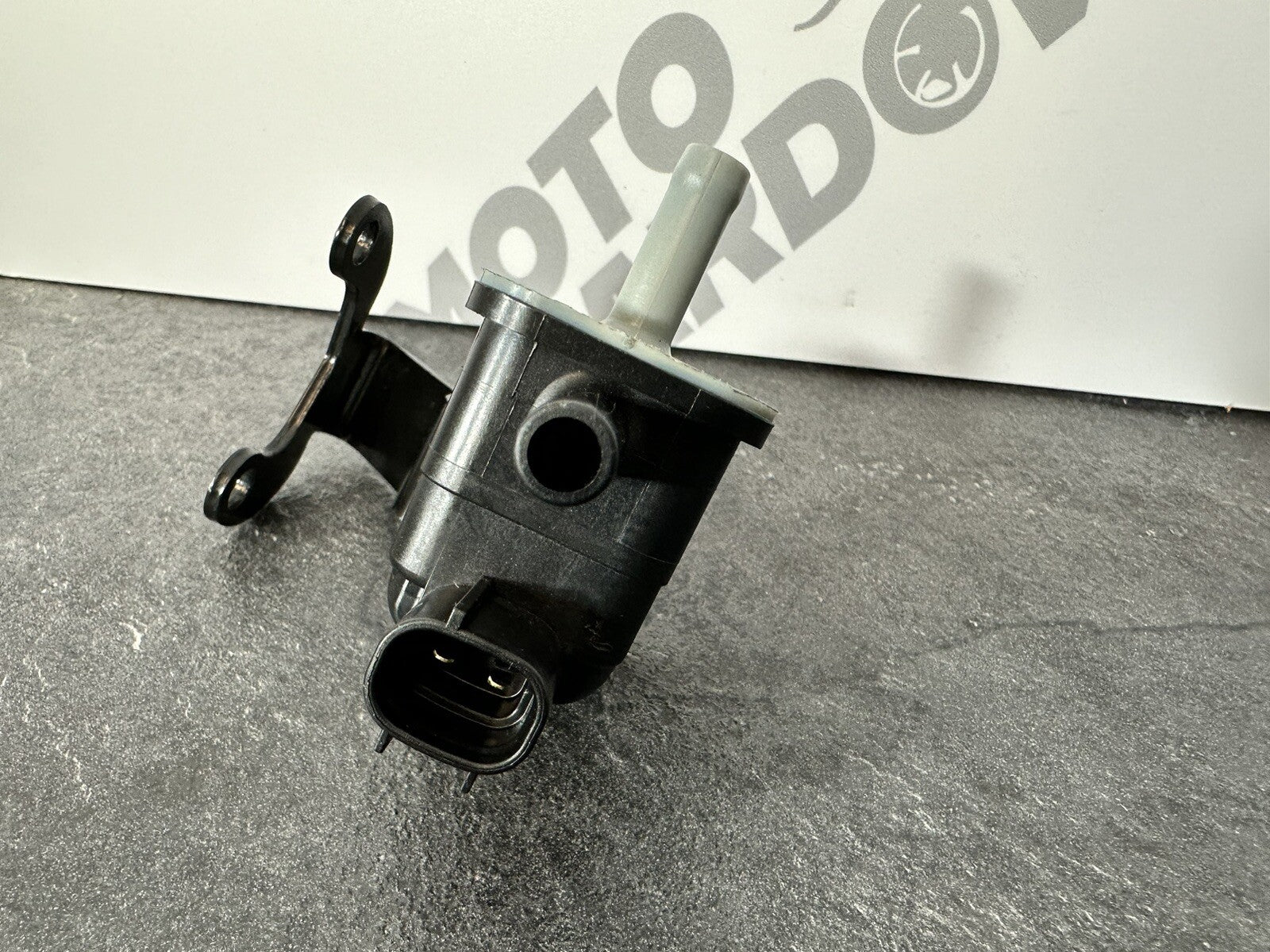 Triumph Street Triple 765 RS 2022 EVAP Purge Valve 2751 Miles 2020-2023 OEM