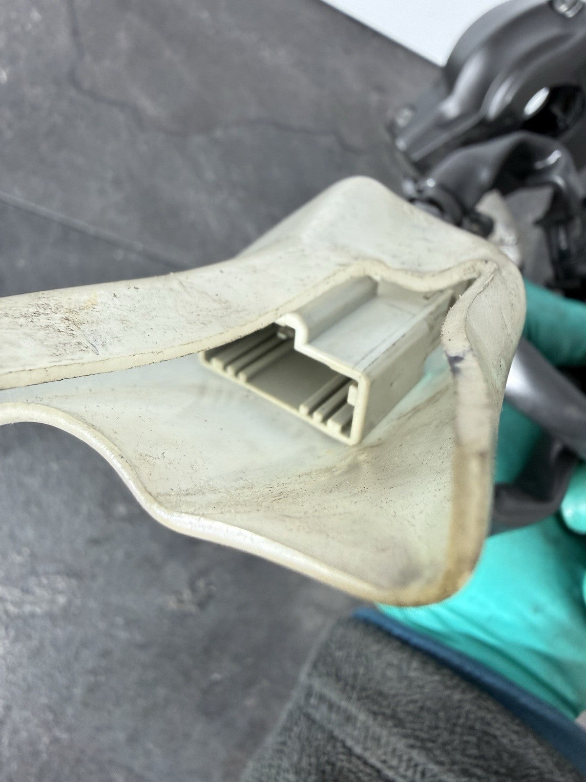 dfc663e0-376f-430f-a3ad-2d2cc0b8db8c