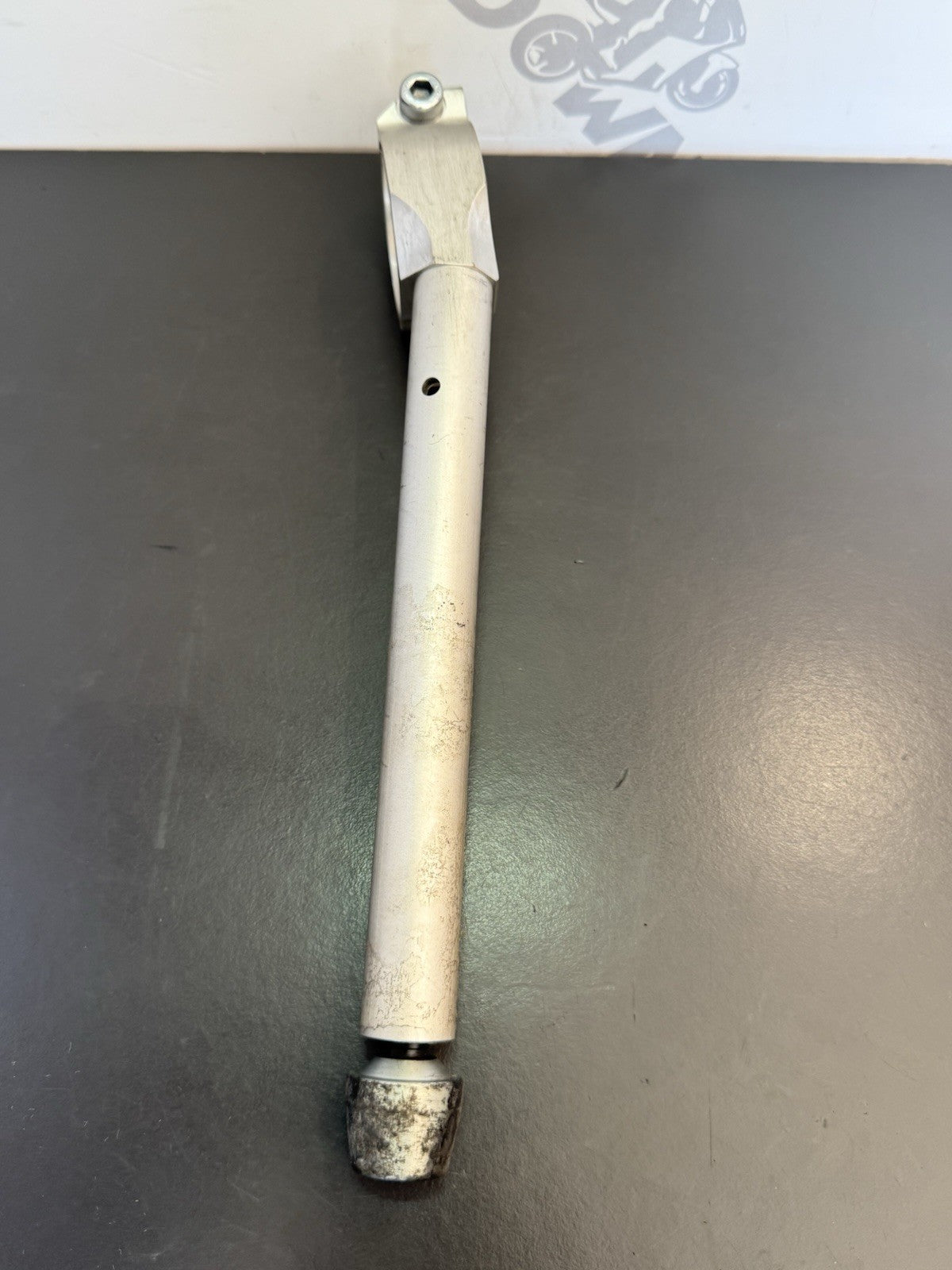 bd923edc-e4f6-417e-b032-c0c80b63046a