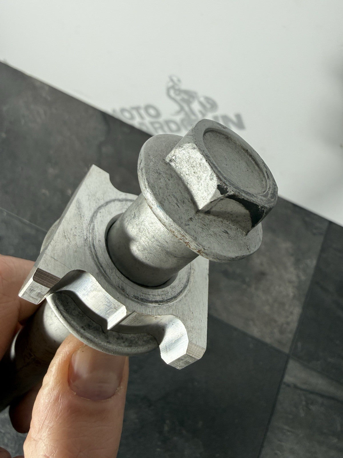 e5c046a6-aaf8-45e4-ac91-19dba8072c01