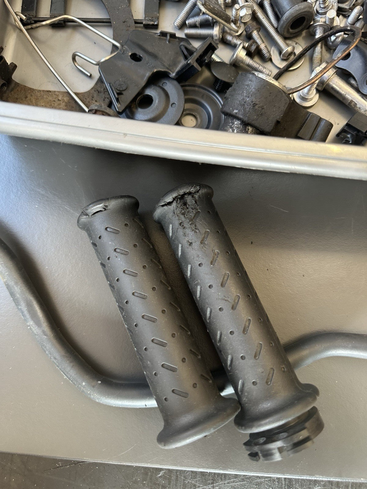 TRIUMPH SPEED TRIPLE 1050 2011-2015 NUTS BOLTS SPARES Job Lot Bolts 1050 Job Lot