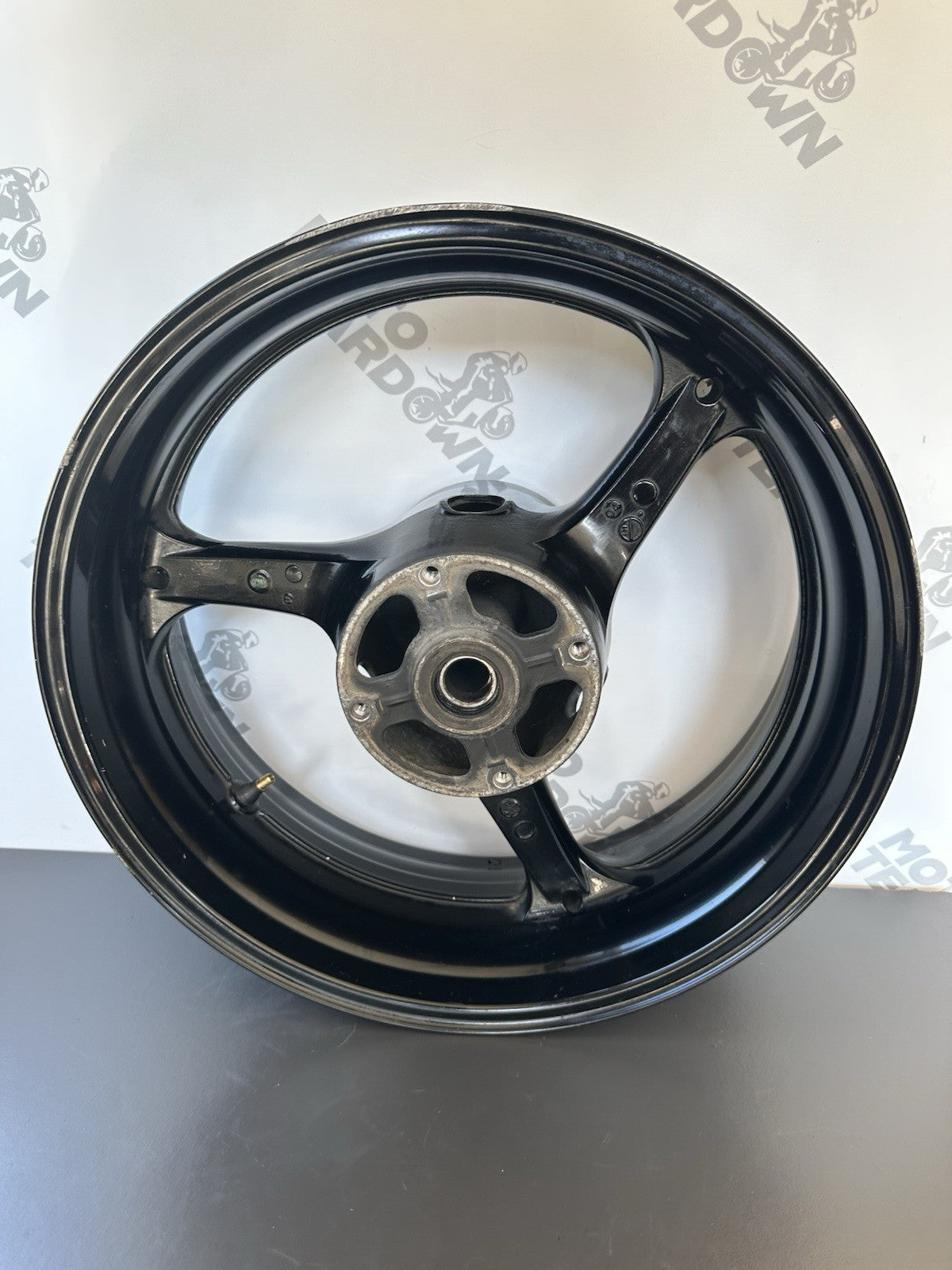 Honda CBR1000RR Rear Wheel Rear Rim 2004 2005 RR4 RR5 CBR1000RR rear Wheel OEM
