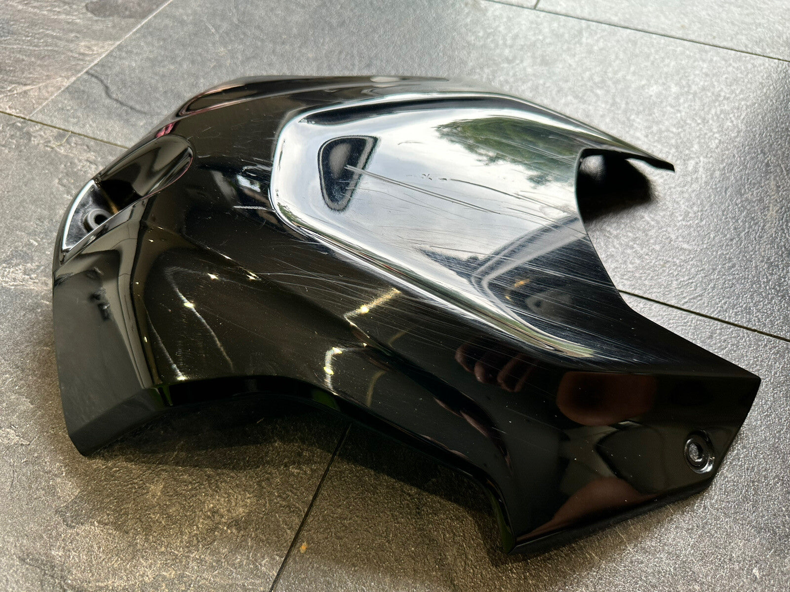 BMW S1000RR 2023 Tank Front Fairing Panel Cover 2019-2022 Gen 4 OEM J43386