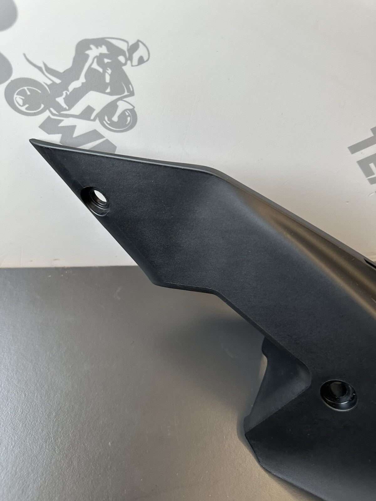 KTM 125 Duke right hand inner fairing panel 2024-2025 RT Inner Panel BROKEN CLIP