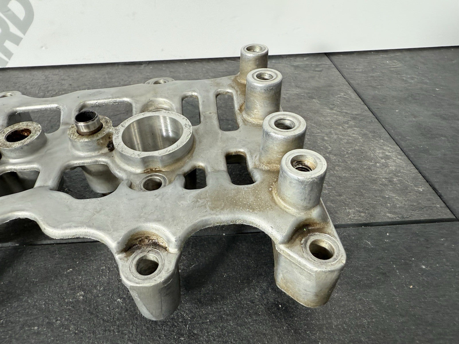 Triumph Street Triple 765 R 2017 Camshaft Guide Clamp 18498 Miles 2018-2021 RS