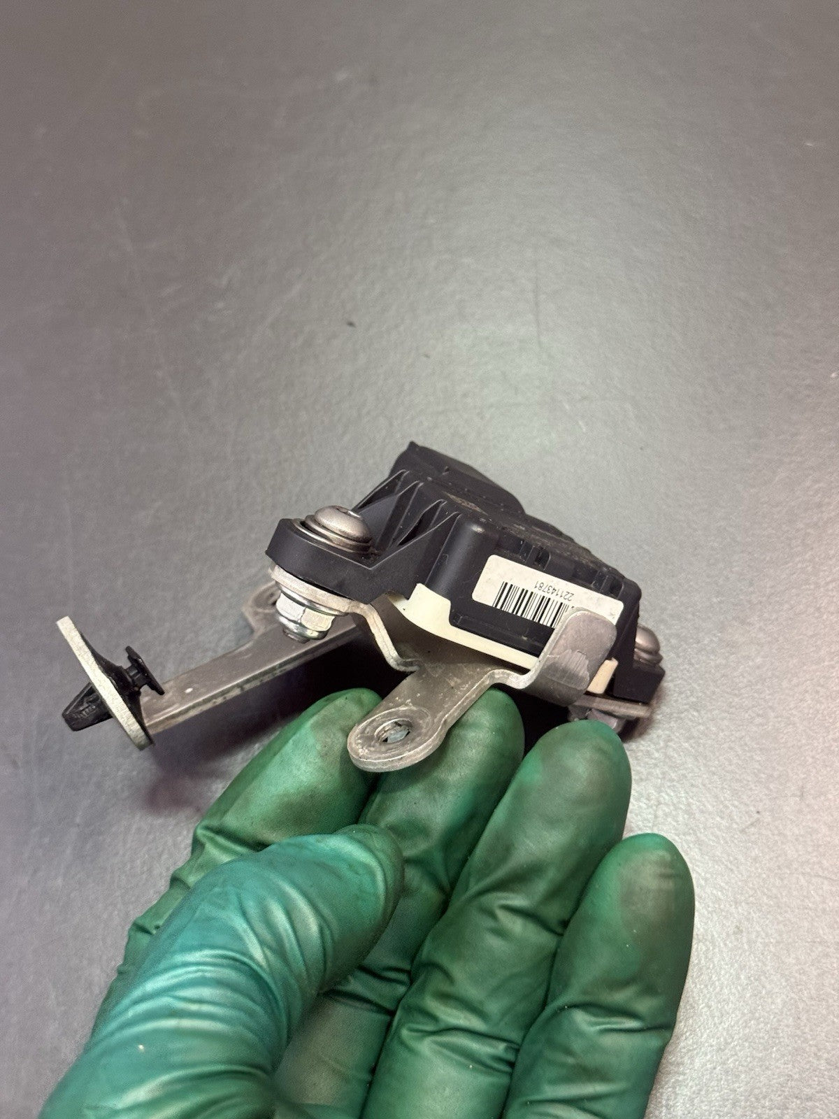 fd95cf70-5ea6-40b0-94d0-eba5275f5426