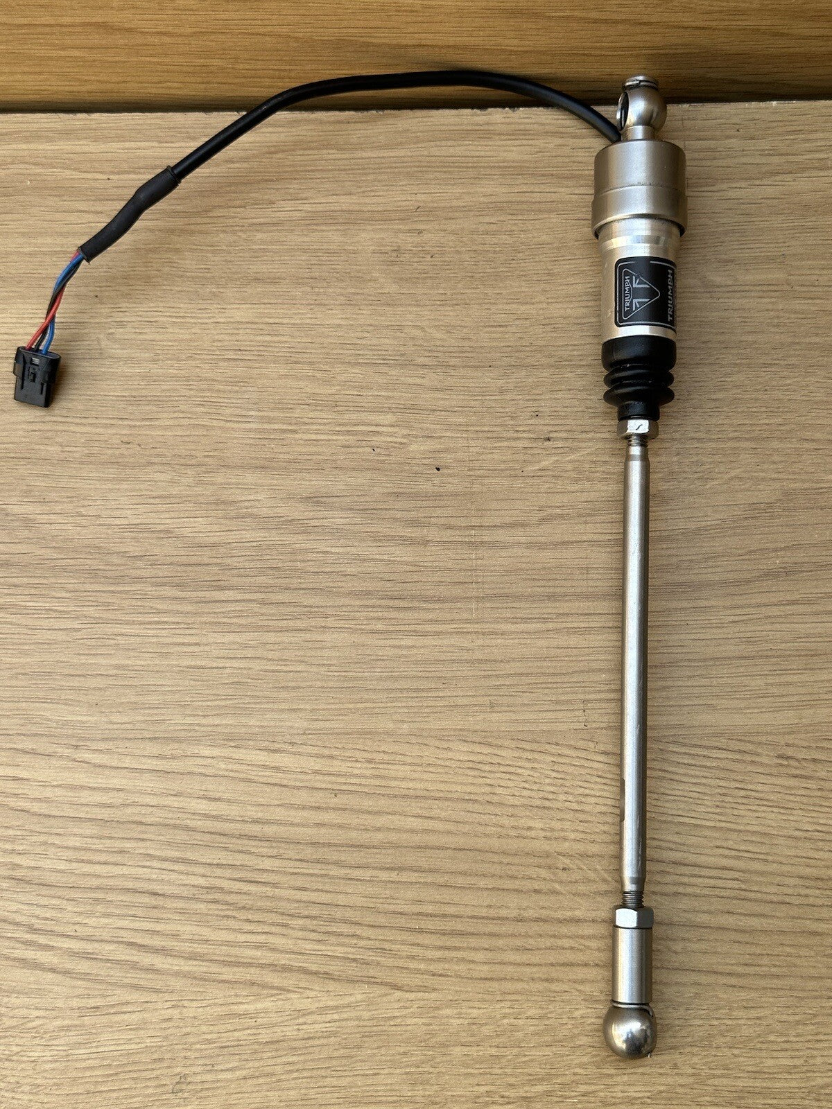 Triumph Speed Triple 1200 RR quickshifter 2022 OEM T2085540 1200RR Quickshifter