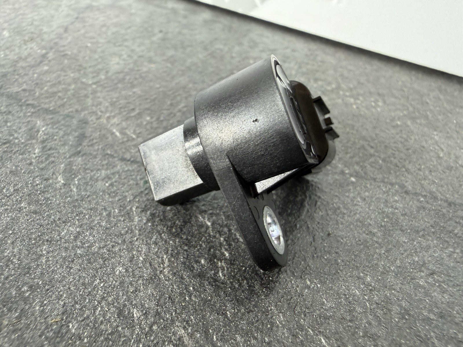 424d77a5-0ad0-4295-b15e-f29bbf470cd5