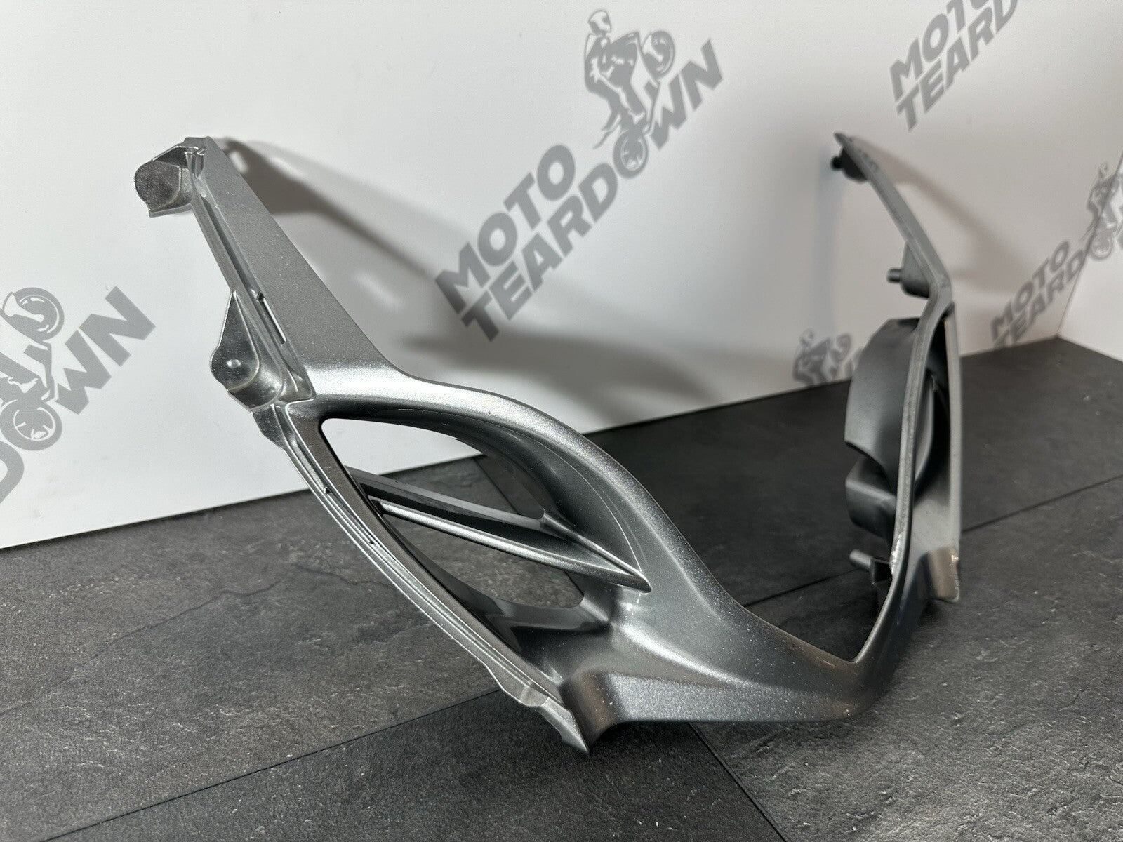 Suzuki GSXR 1000 2014 Air Intake Nose Cone Fairing 22774 Miles 2009-2016 OEM