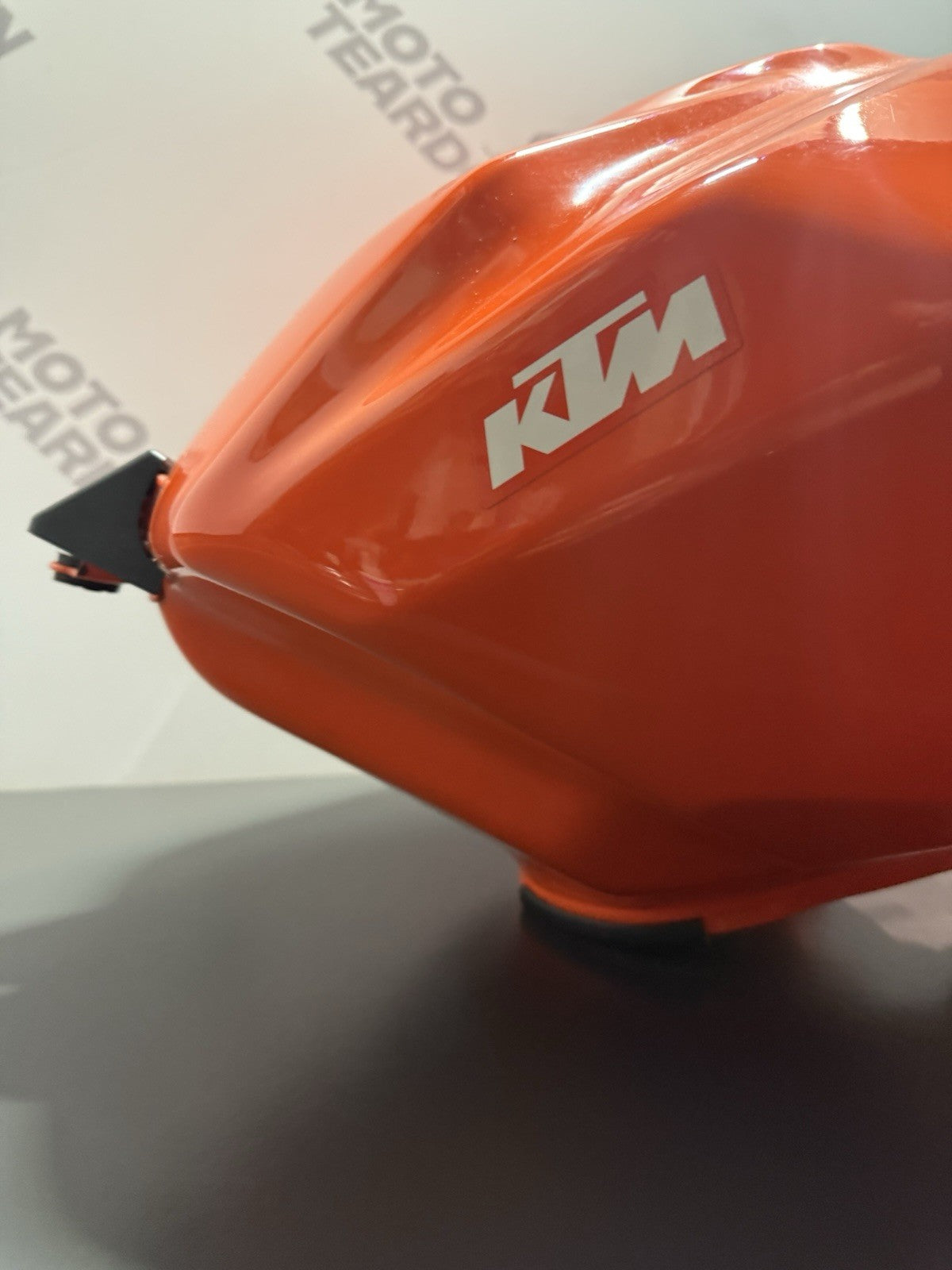 c4678469-bca8-4d1f-8d74-6a695dd63a73