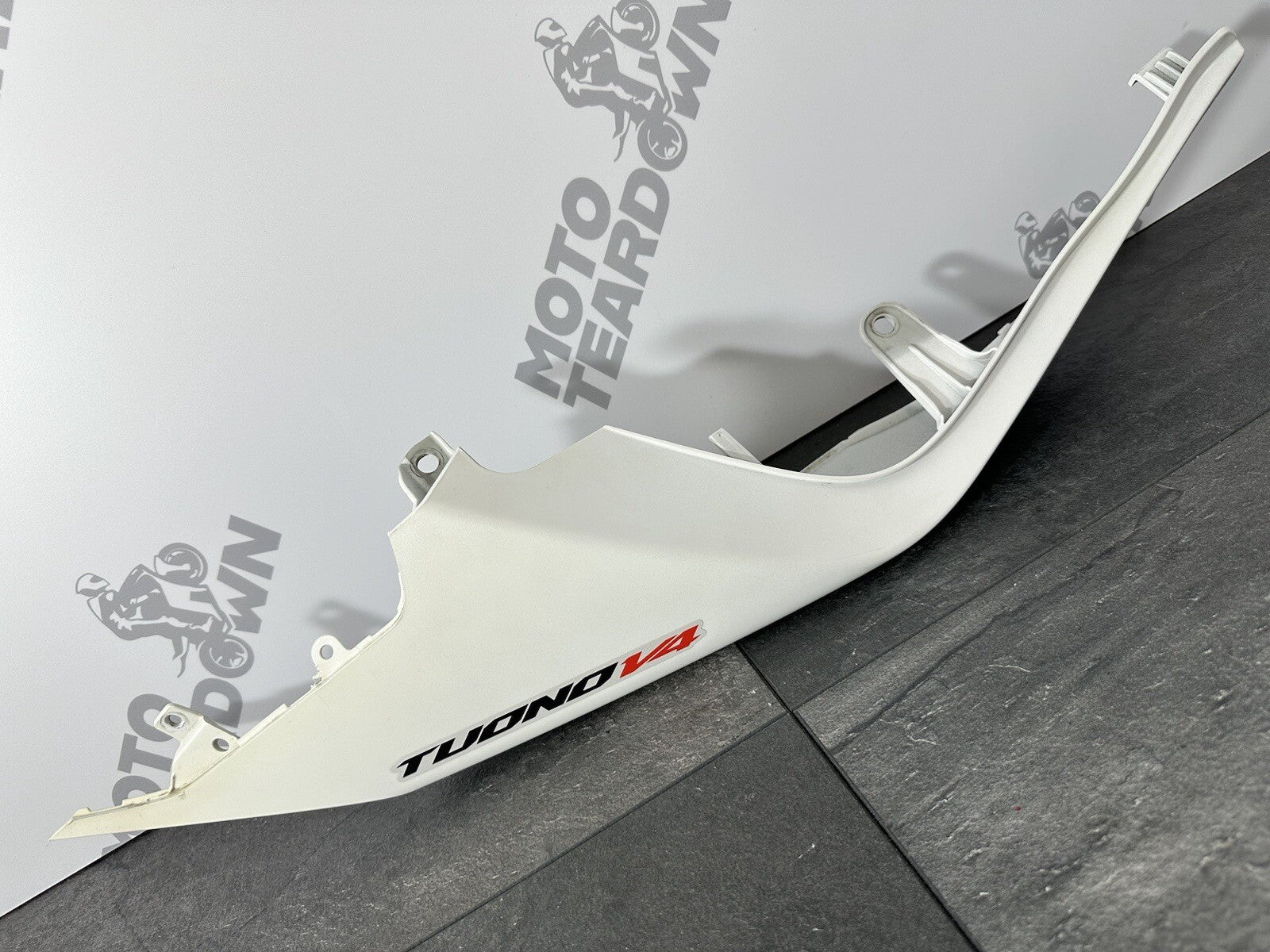 Aprilia Tuono V4 1100 2021 Right Seat Side Fairing Cowling 6606 Miles 2022-2024