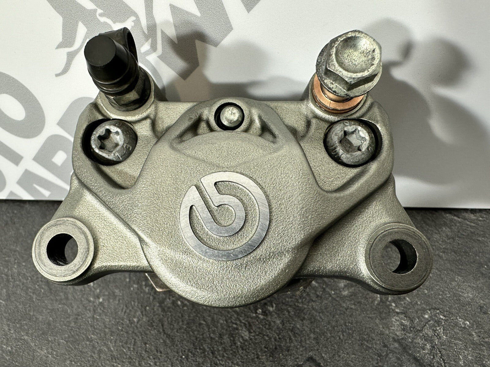 Aprilia Tuono V4 1100 2021 Rear BREMBO Brake Caliper 6606 Miles 2022-2024 OEM