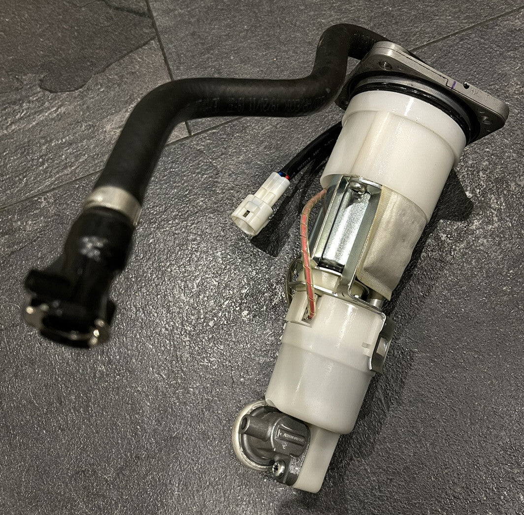 KTM Superduke R 1290 2020-2022 Fuel Pump Petrol Pump Sender OEM 2021 *UK ONLY*