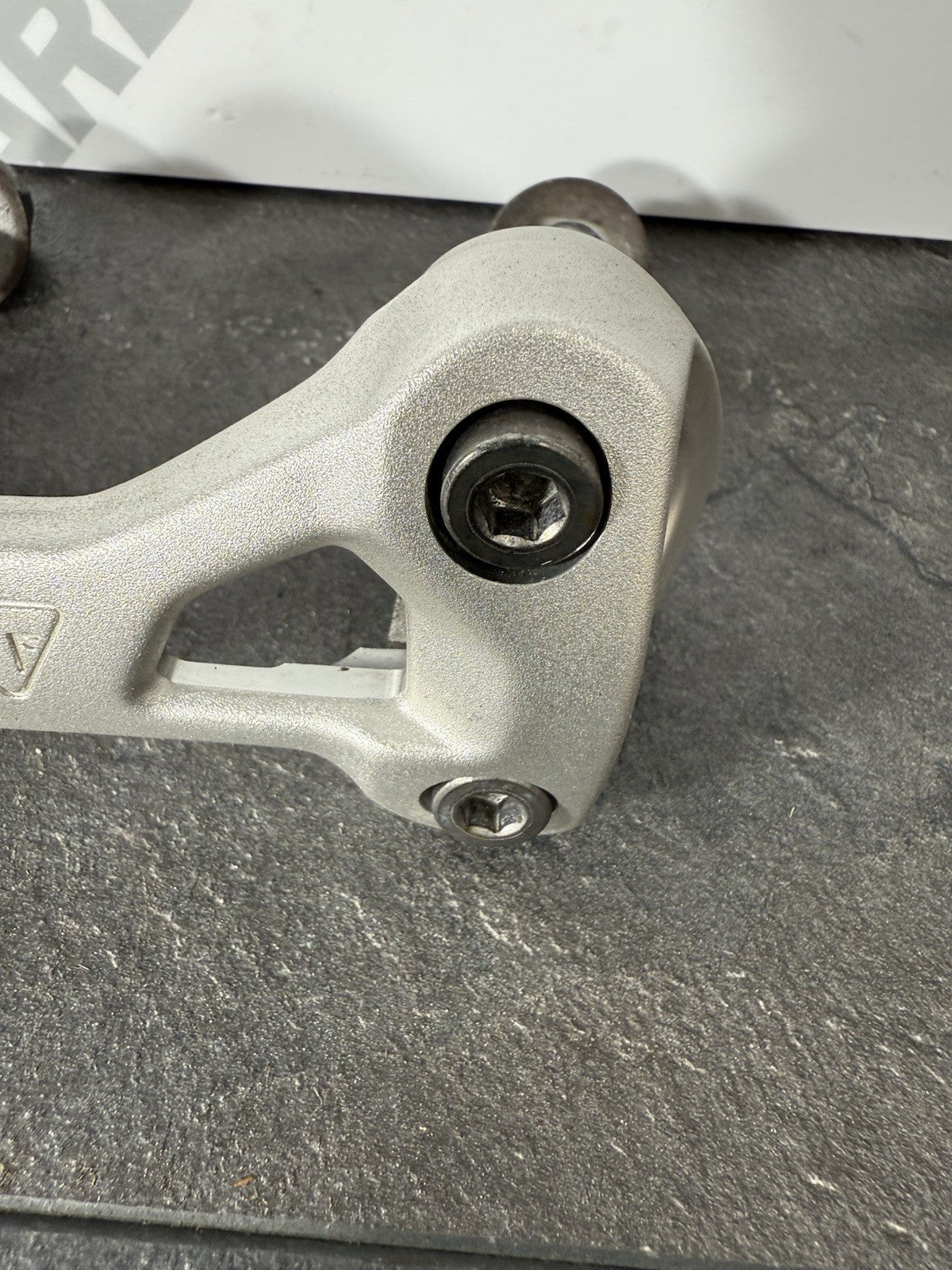 Triumph Street Triple 765 RS 2021 Handlebar Risers Clamp 21650 Miles 2020-2022