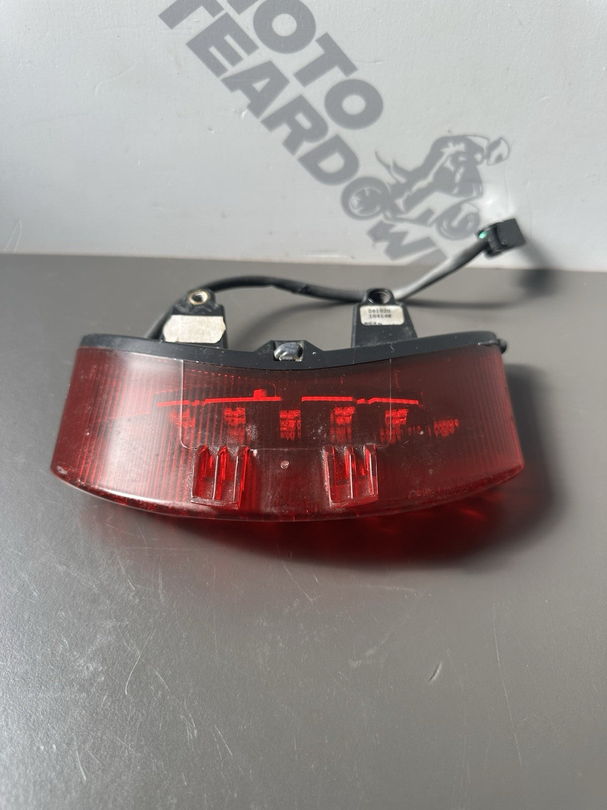 TRIUMPH STREET TRIPLE 675 675R BRAKE TAIL LIGHT - REAR LIGHT BRAKE LIGHT 2007-11