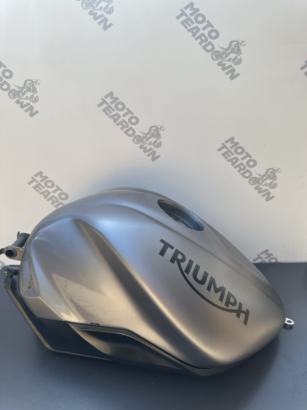 Triumph Street Triple 675R Fuel Tank Petrol Tank 2015 OEM *UK ONLY* 675R Tank