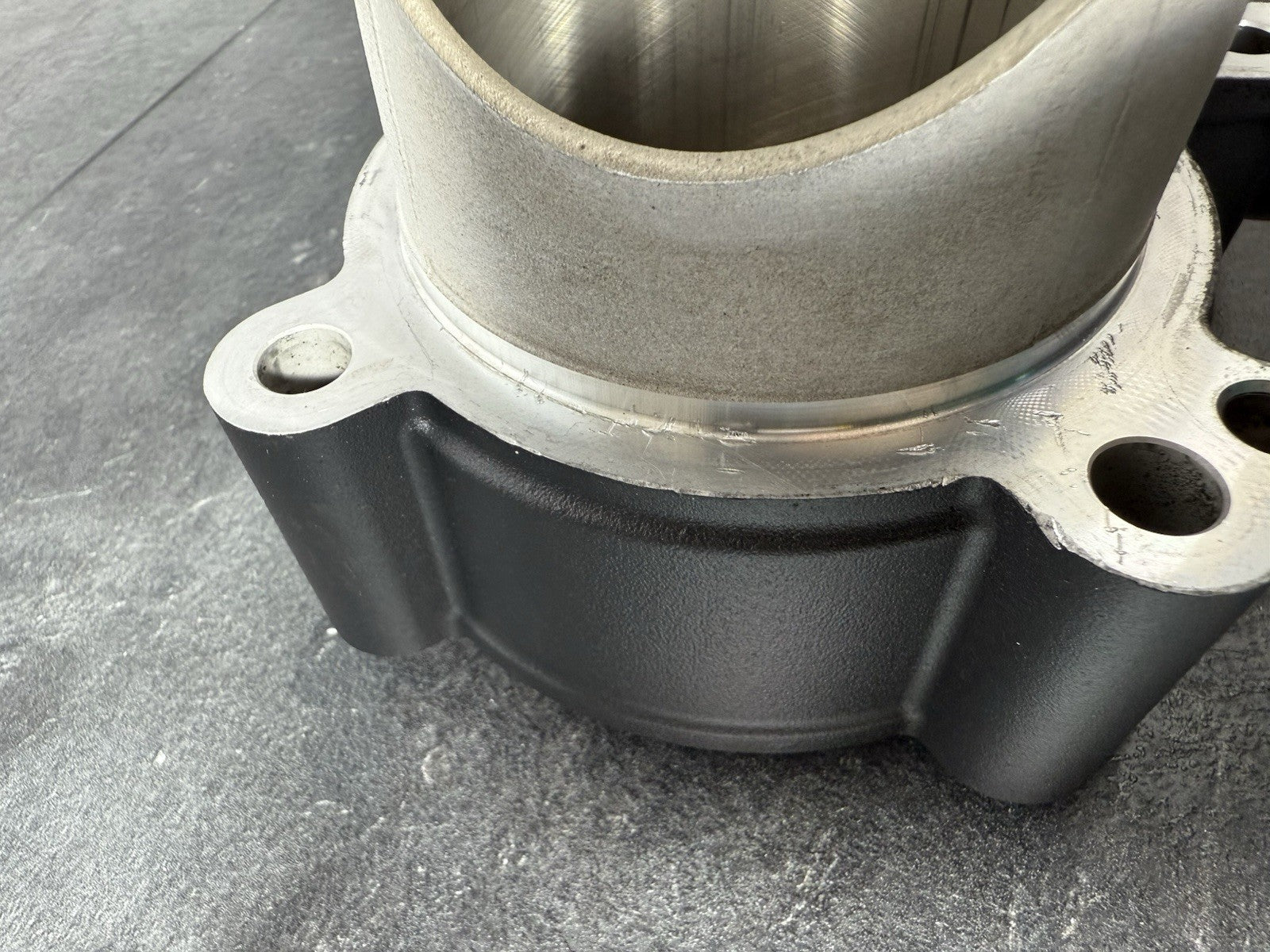 Triumph Street Triple 765 R 2017 Cylinder Block Casing 18498m 2018-2021 OEM