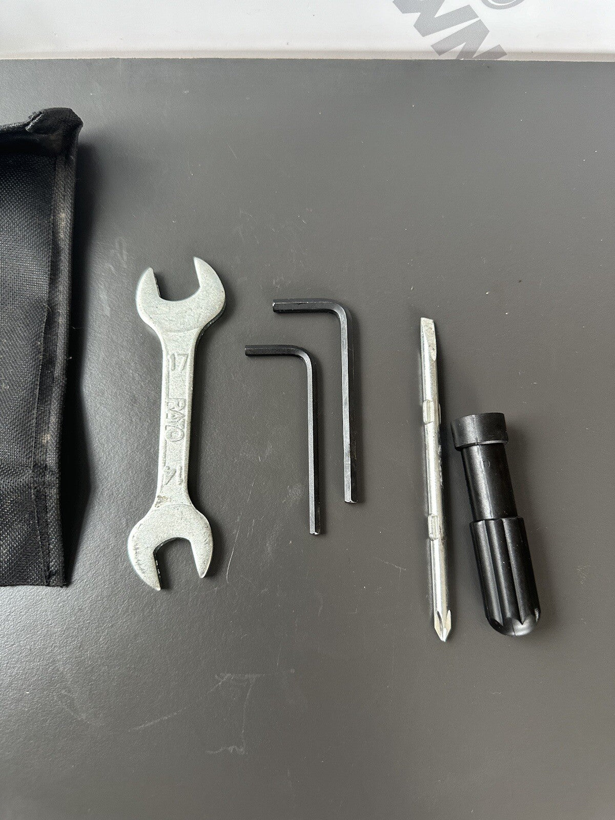 Kawasaki Z900 ZR900 2021-2022 Genuine Tool Kit Z900 Tool Kit ZR900 Tool Kit OEM