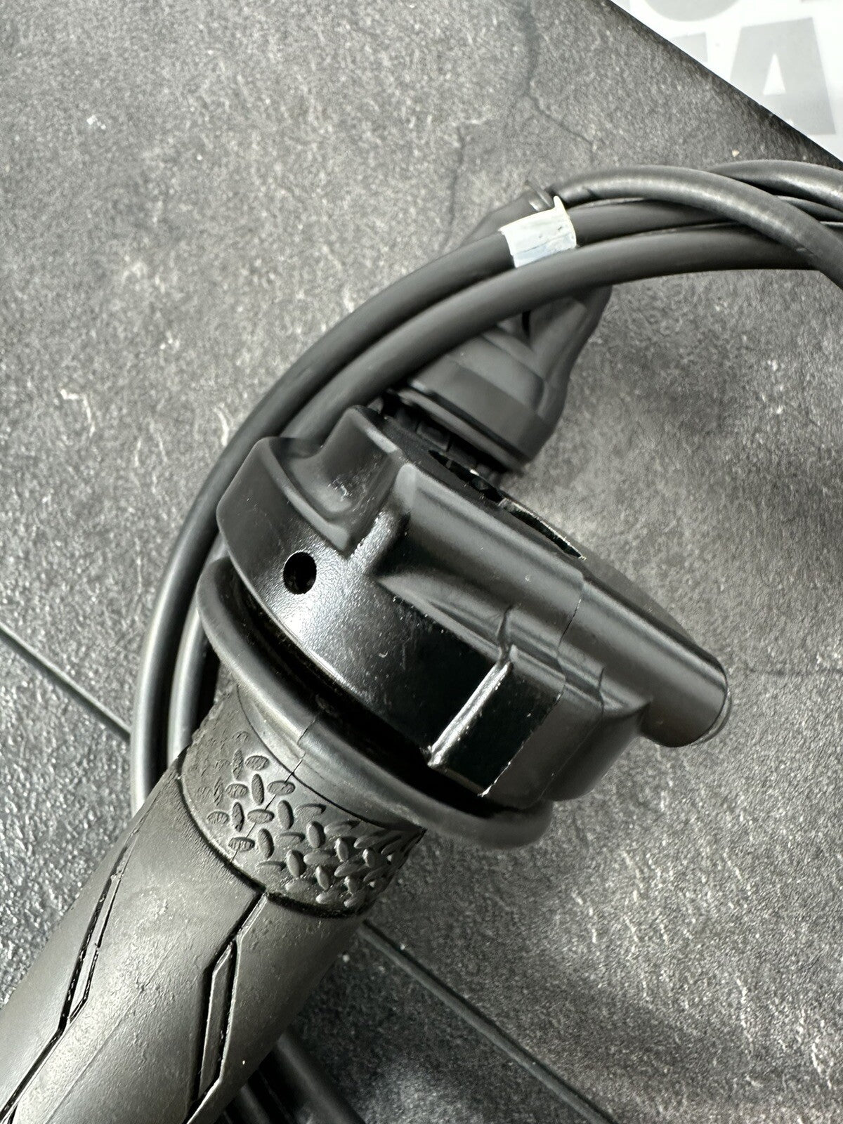 00fc296e-602e-4f5d-924e-c9aa3b5280b9