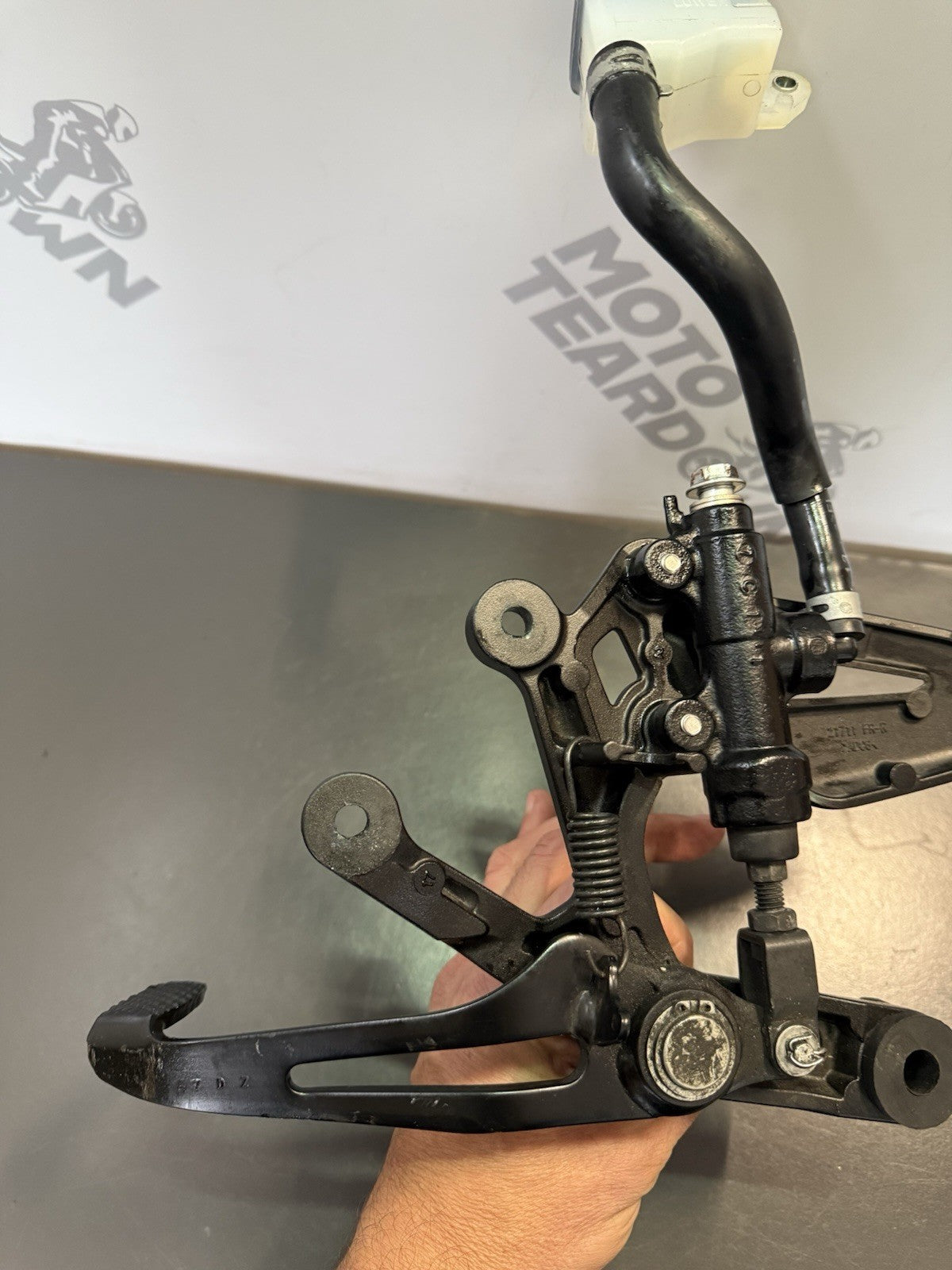 9dae23d5-5da5-487c-a138-11fda7f562fb