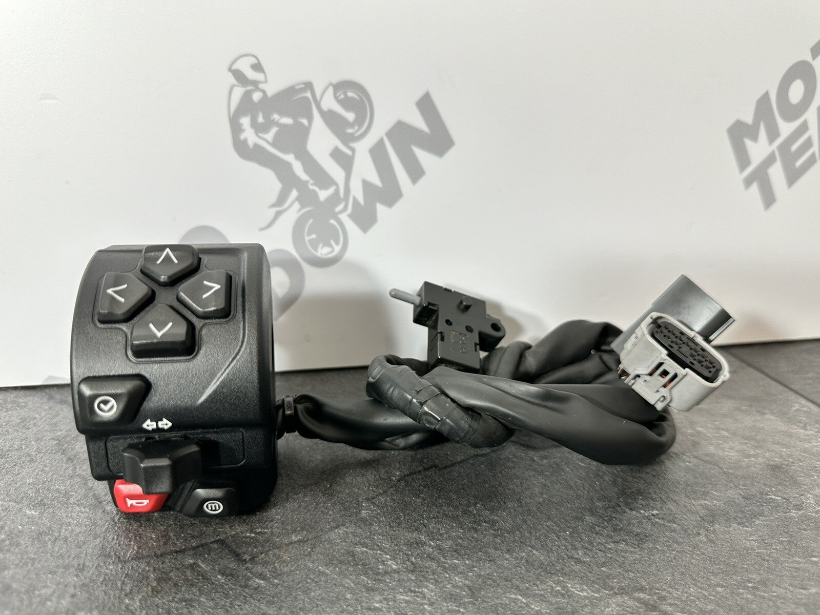 Triumph Trident 660 2022 Left Switchgear Controls Assy 2962 Miles 2021-2024 OEM