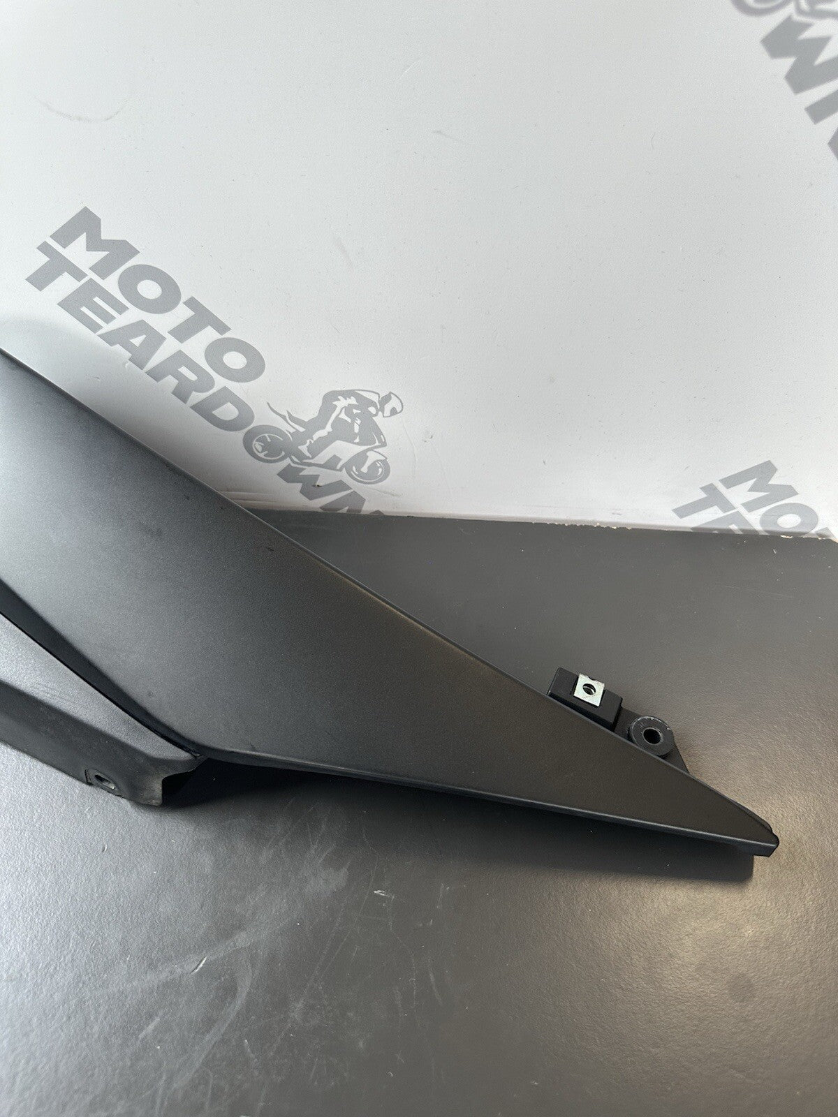 Yamaha MT03 MT-03 Right Rear fairing panel rear Right wing trim 1WD-F1721-00 OEM