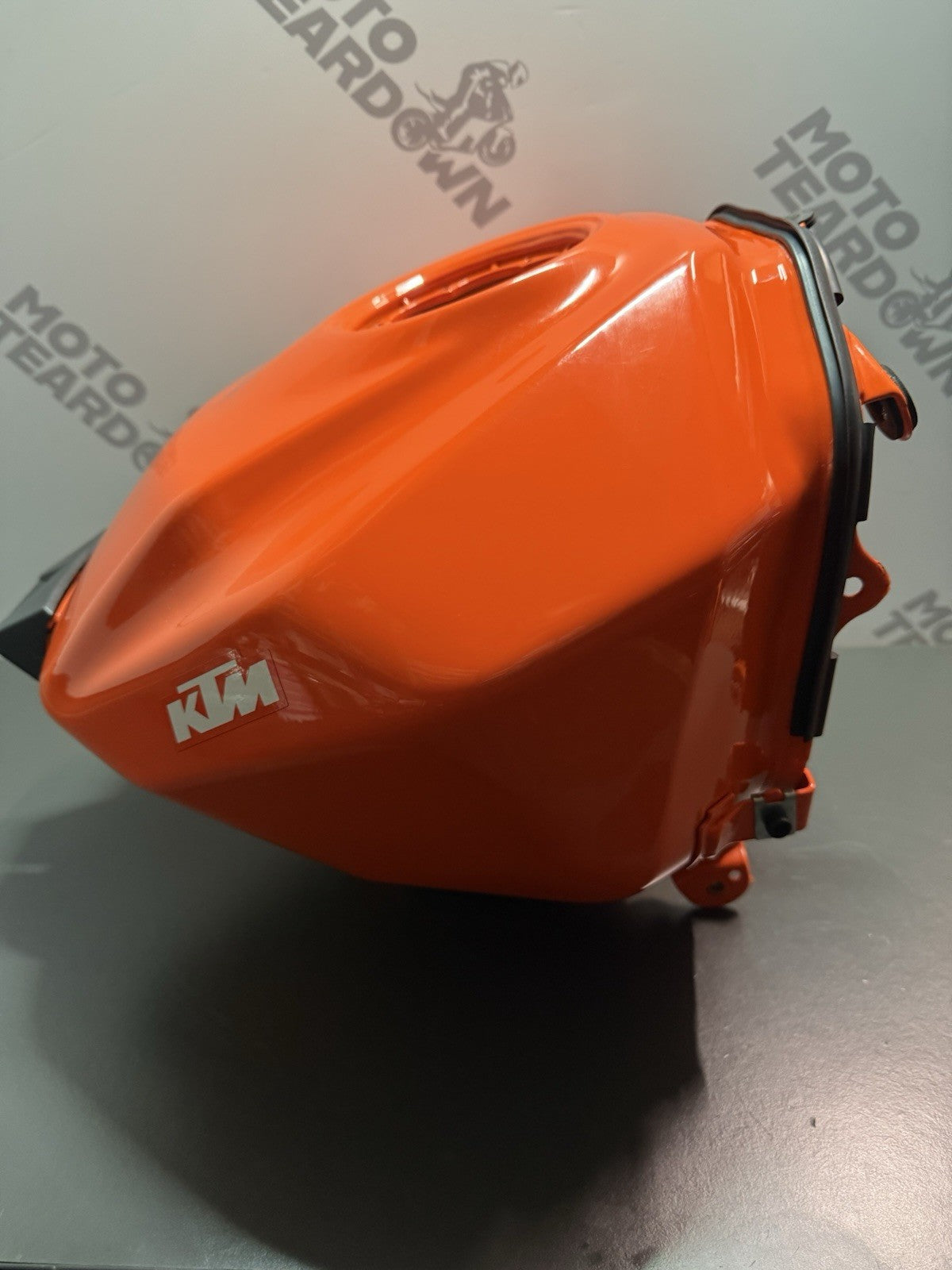 bb70fcbc-42eb-40c2-8778-edc3420a41ed