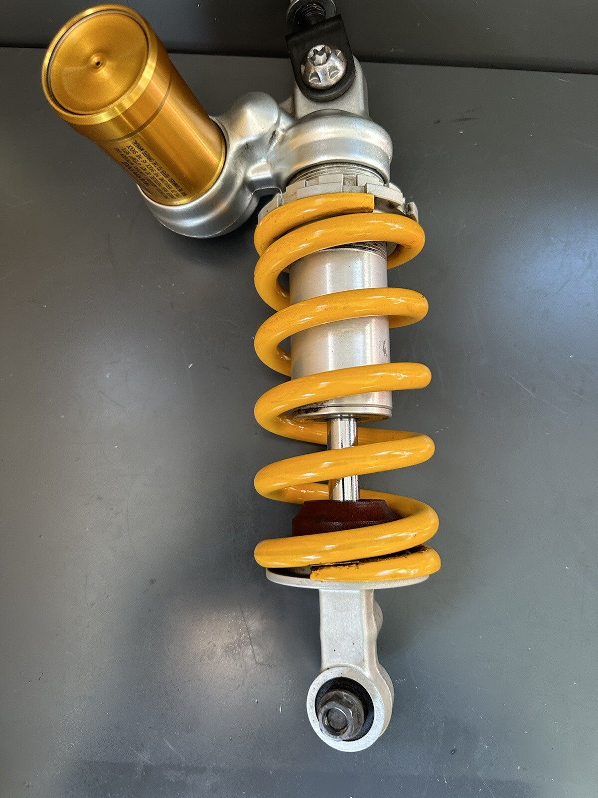 TRIUMPH STREET TRIPLE 765RS OHLINS REAR SHOCK 2017 - *UK ONLY* Ohlins Rear Shock