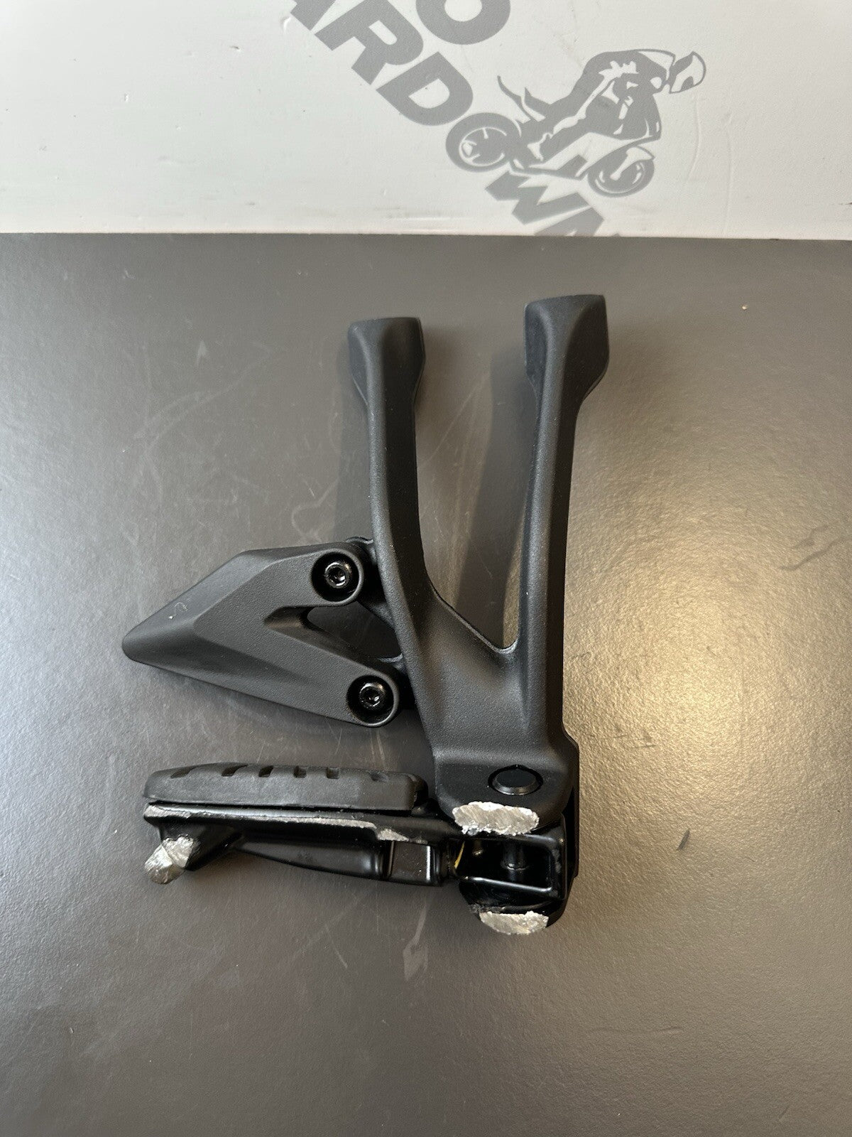 KTM 125 DUKE RIGHT PILLION FOOT REST RT Pillion Foot Rest Right Foot hanger OEM