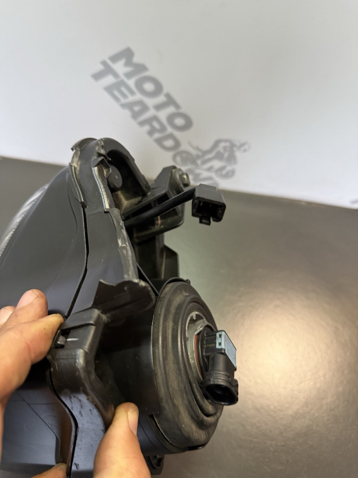 f43ece2c-19ac-4dda-b965-8aaeb037db52