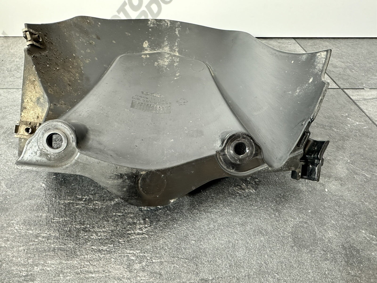 Aprilia Tuono V4 1100 2021 Rear Wheel Hugger Mudguard 6606 Miles 2022-2024 OEM
