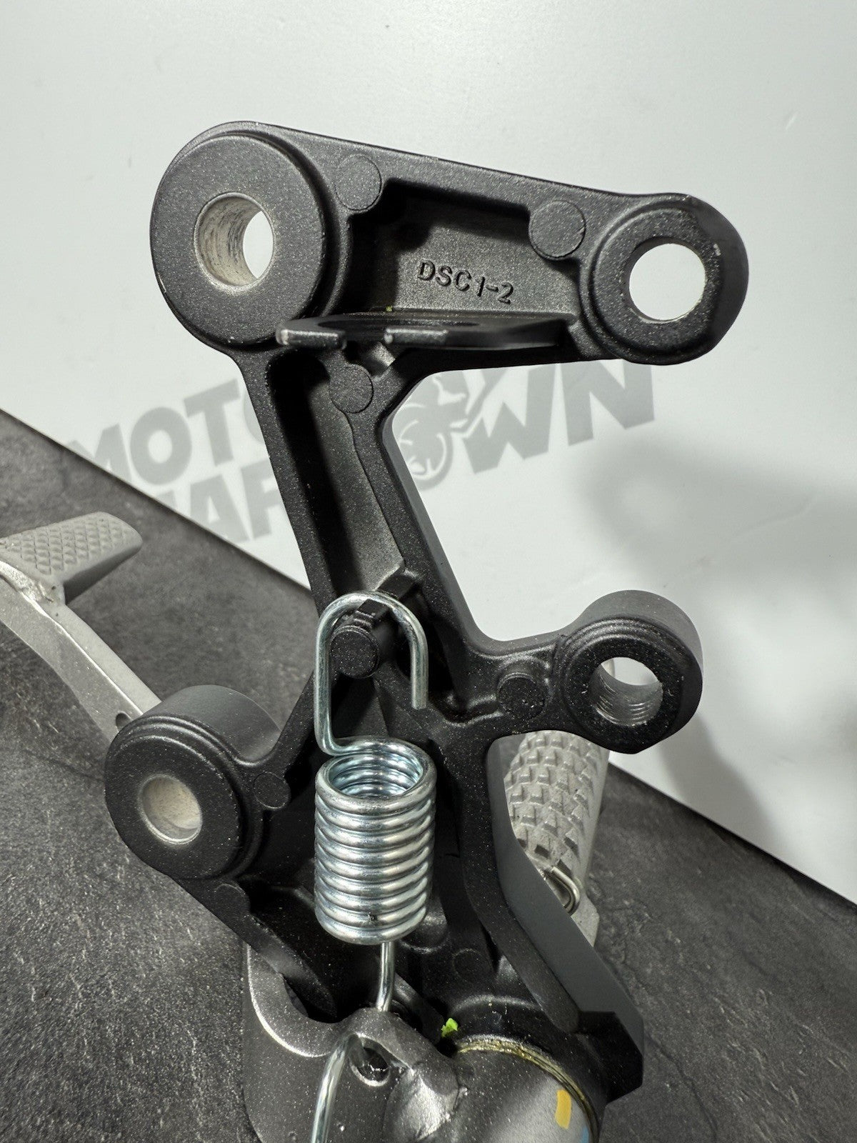 1f593ae5-d86d-42e7-abf9-bf074ff4d83e