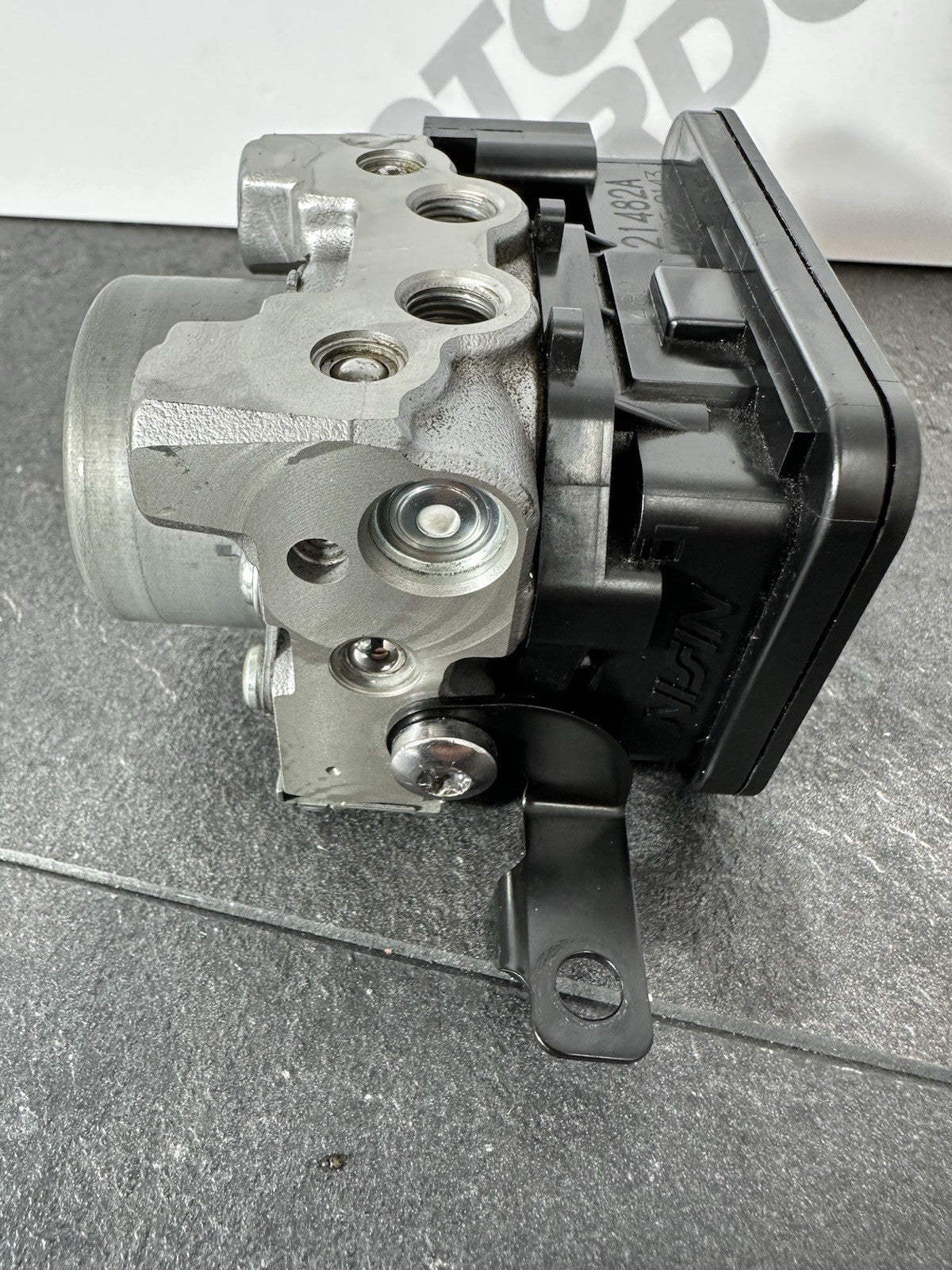 Triumph Street Triple 675 R 2015 ABS Pump Module Brake Pump 2013-2016 16470m