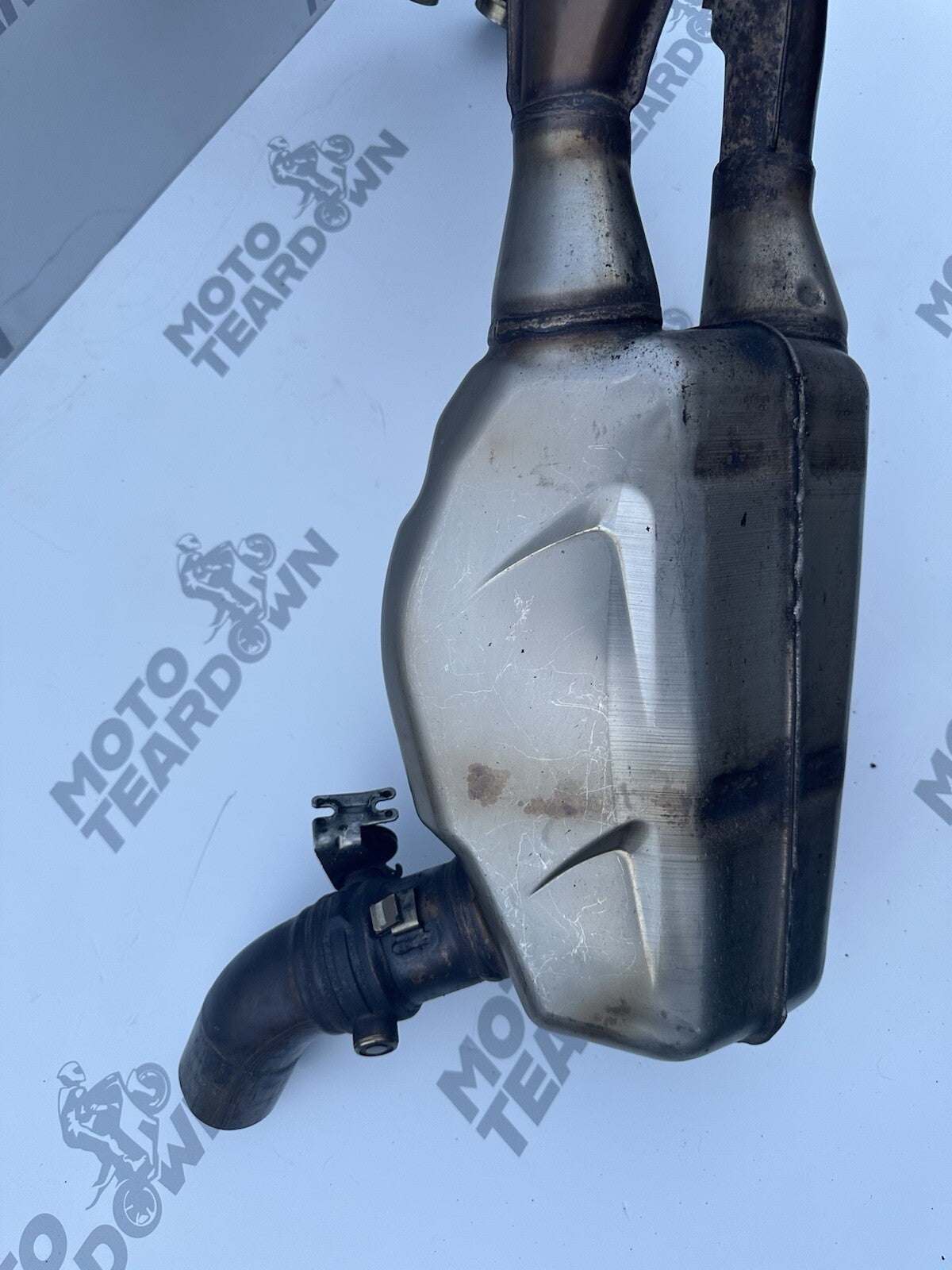 BMW S1000R Downpipes exhaust headers BMW 8545137 2014 16,807 Miles OEM