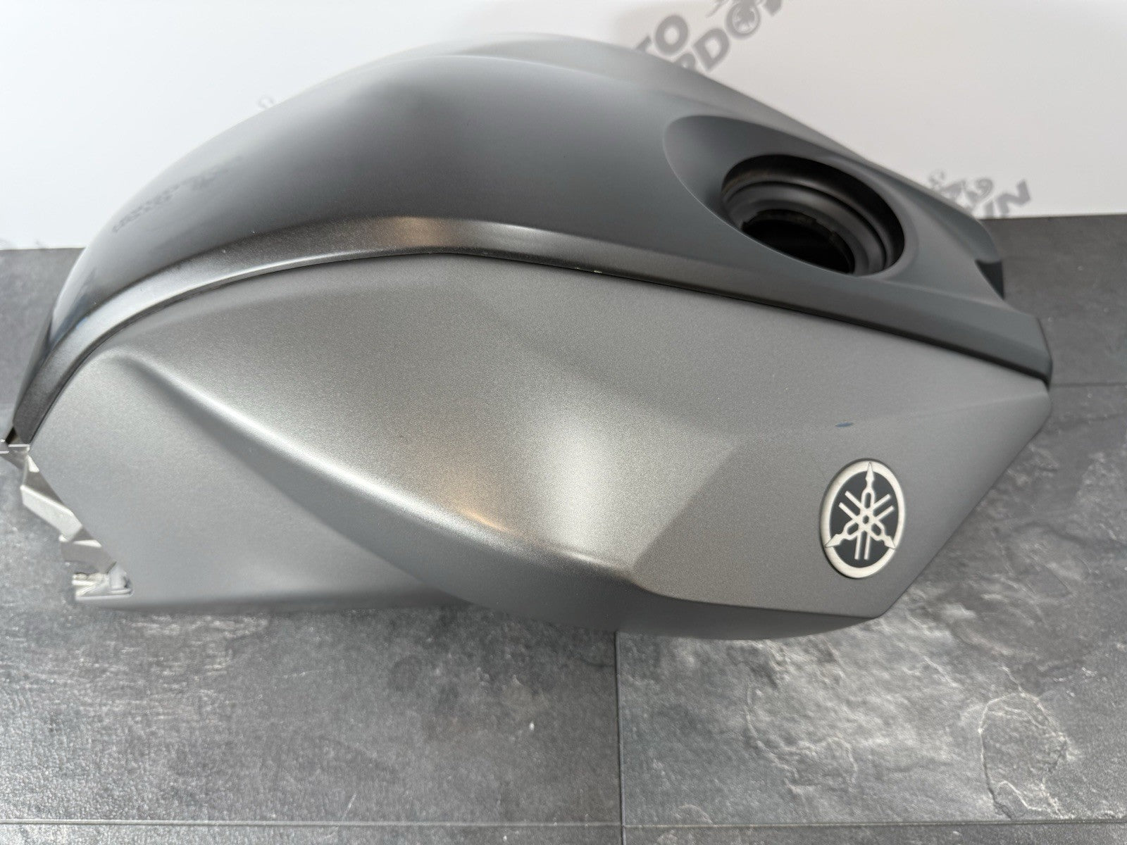 Yamaha YZF R125 R 125 2014 Fuel Tank Cover Fairing Cowl 26983 Miles 2008-2018
