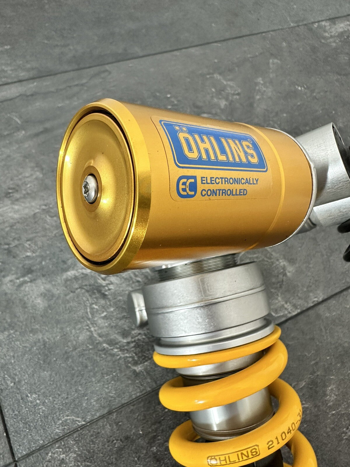 Aprilia Tuono V4 1100 Factory 2020 OHLINS TTX Rear Shock 6889 Mile OEM 2019-2020