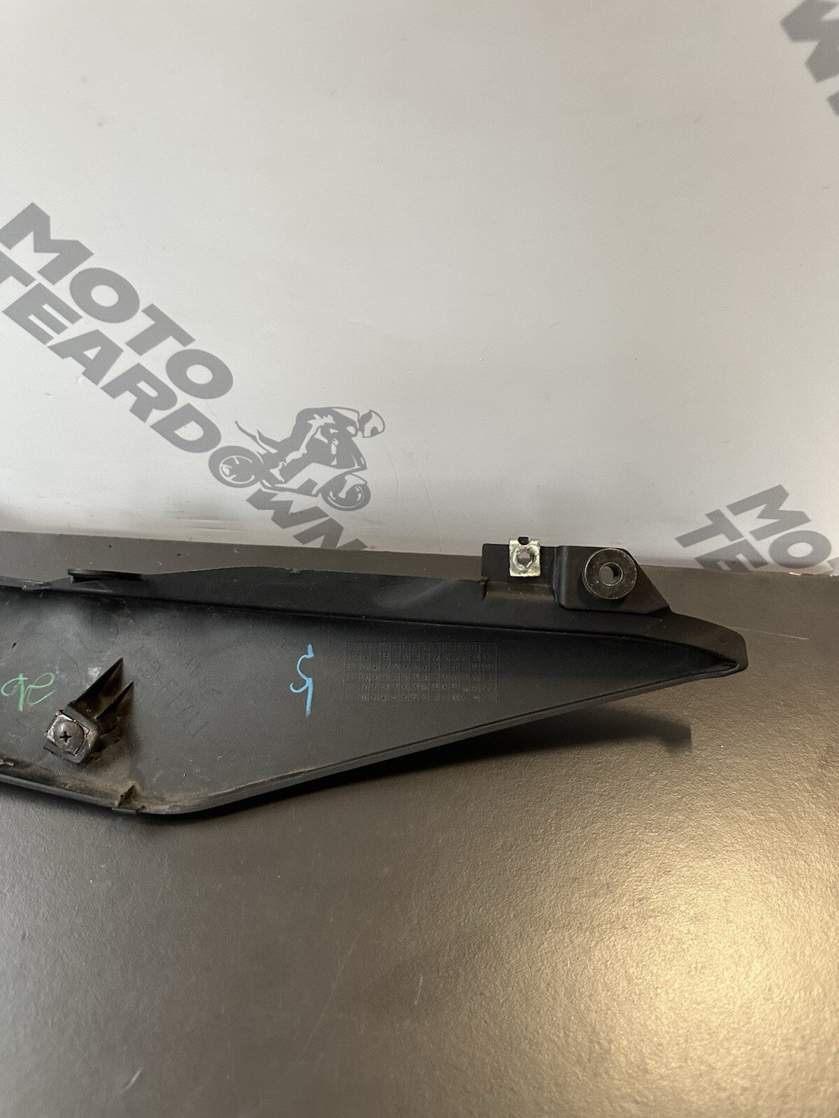 Yamaha MT03 MT-03 Left Rear fairing panel rear left wing Panel 1WD-F1711-00 OEM