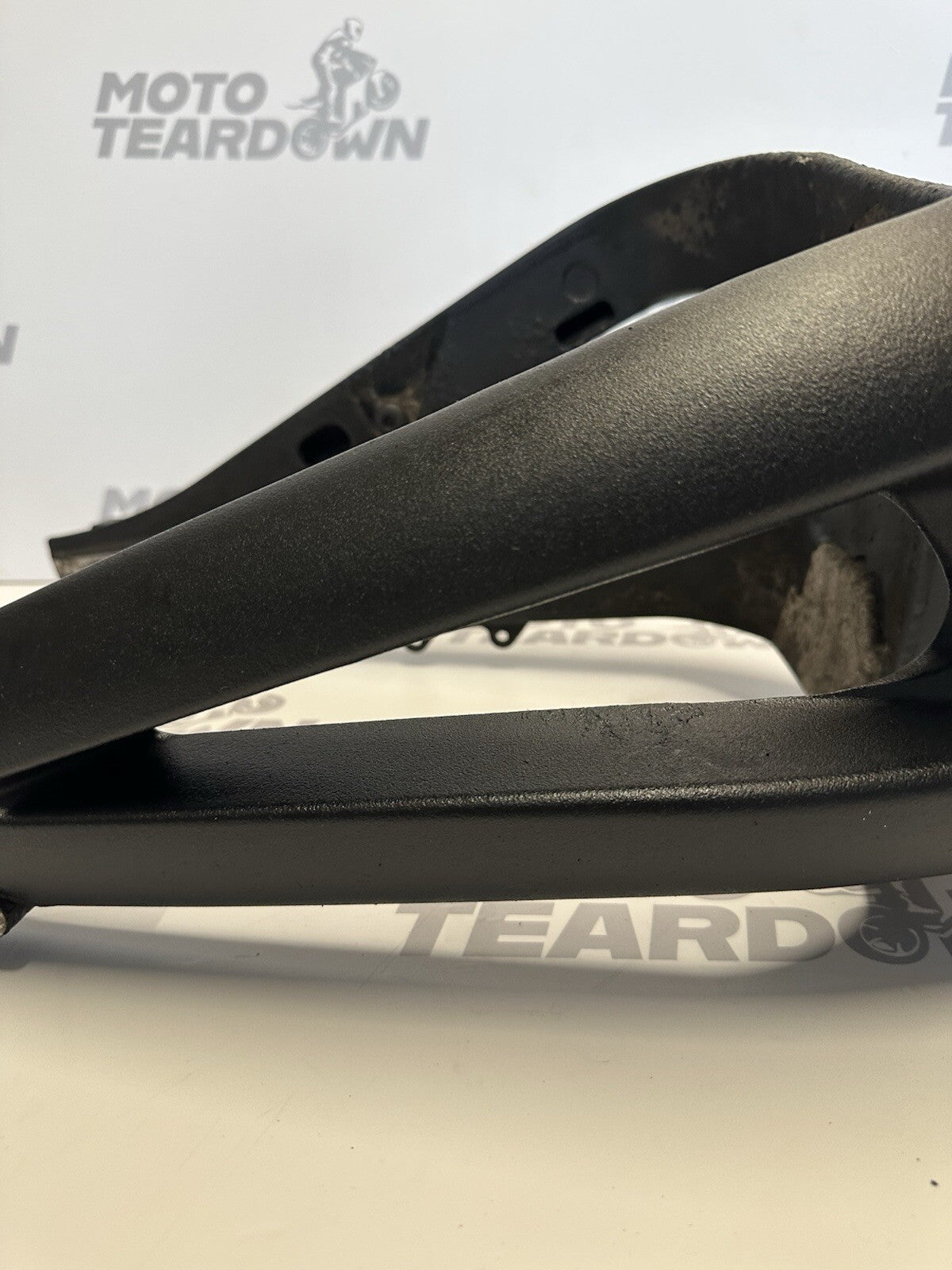 TRIUMPH STREET TRIPLE 675R SWINGING ARM SWING ARM 2011 675R Swing Arm OEM