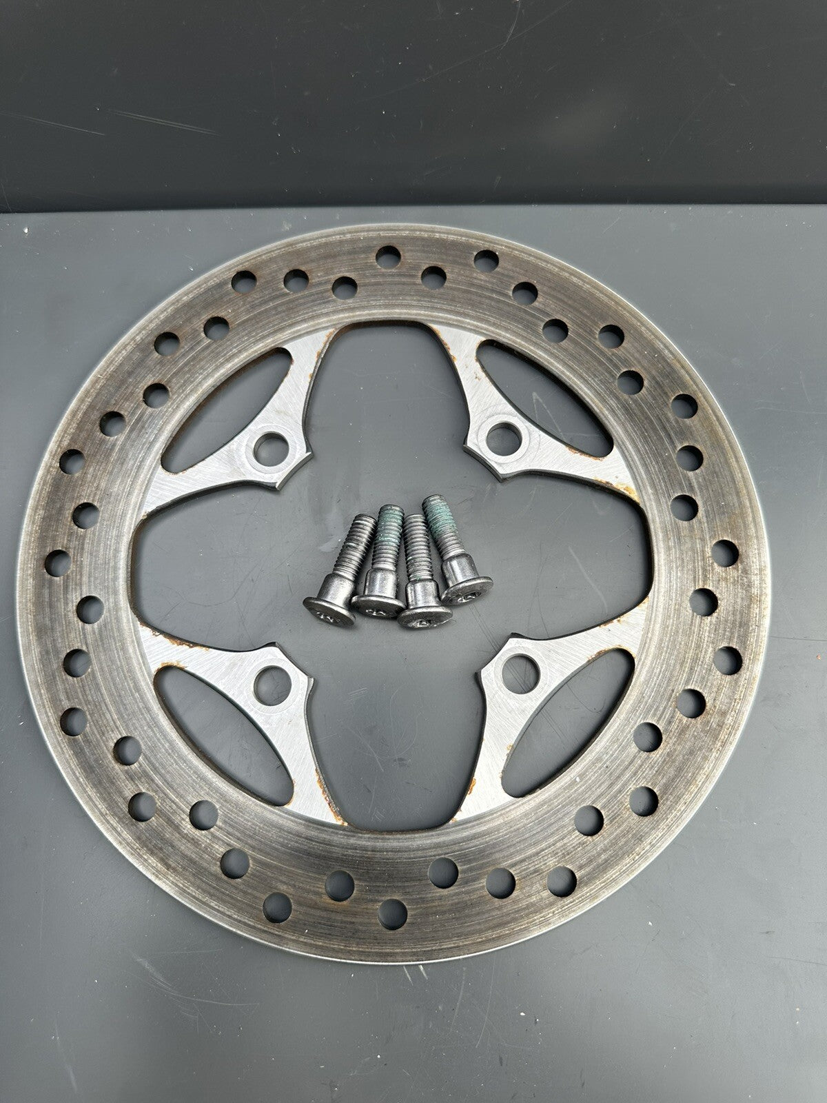 Triumph Speed Triple 1200 RR RS Rear Brake Disc 1200RR Rear Brake Disc And Bolts