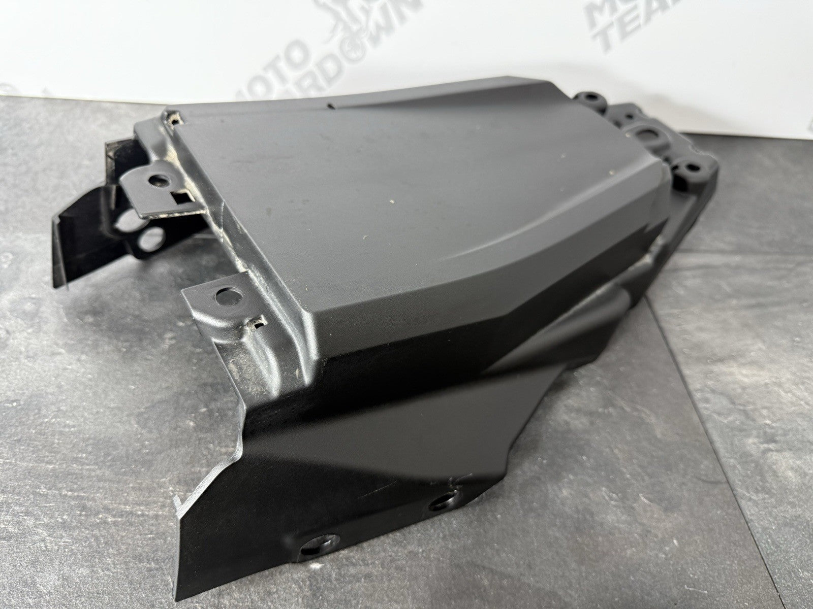 9d087504-007b-421e-8c5e-a63340721846