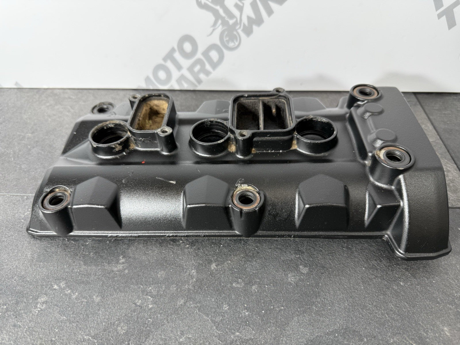 Triumph Street Triple 765 R 2017 Cam Cover Rocker Cover 18498 Miles 2018-2021 RS
