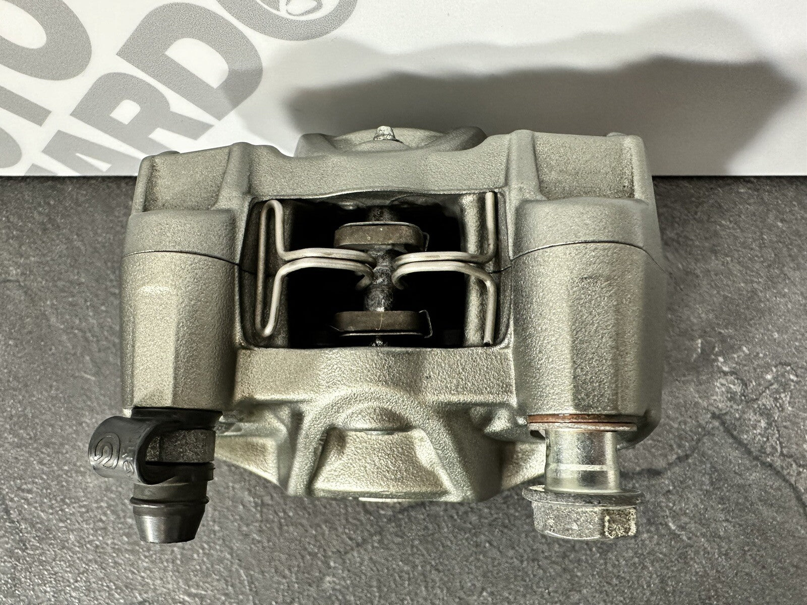 Aprilia Tuono V4 1100 2021 Rear BREMBO Brake Caliper 6606 Miles 2022-2024 OEM